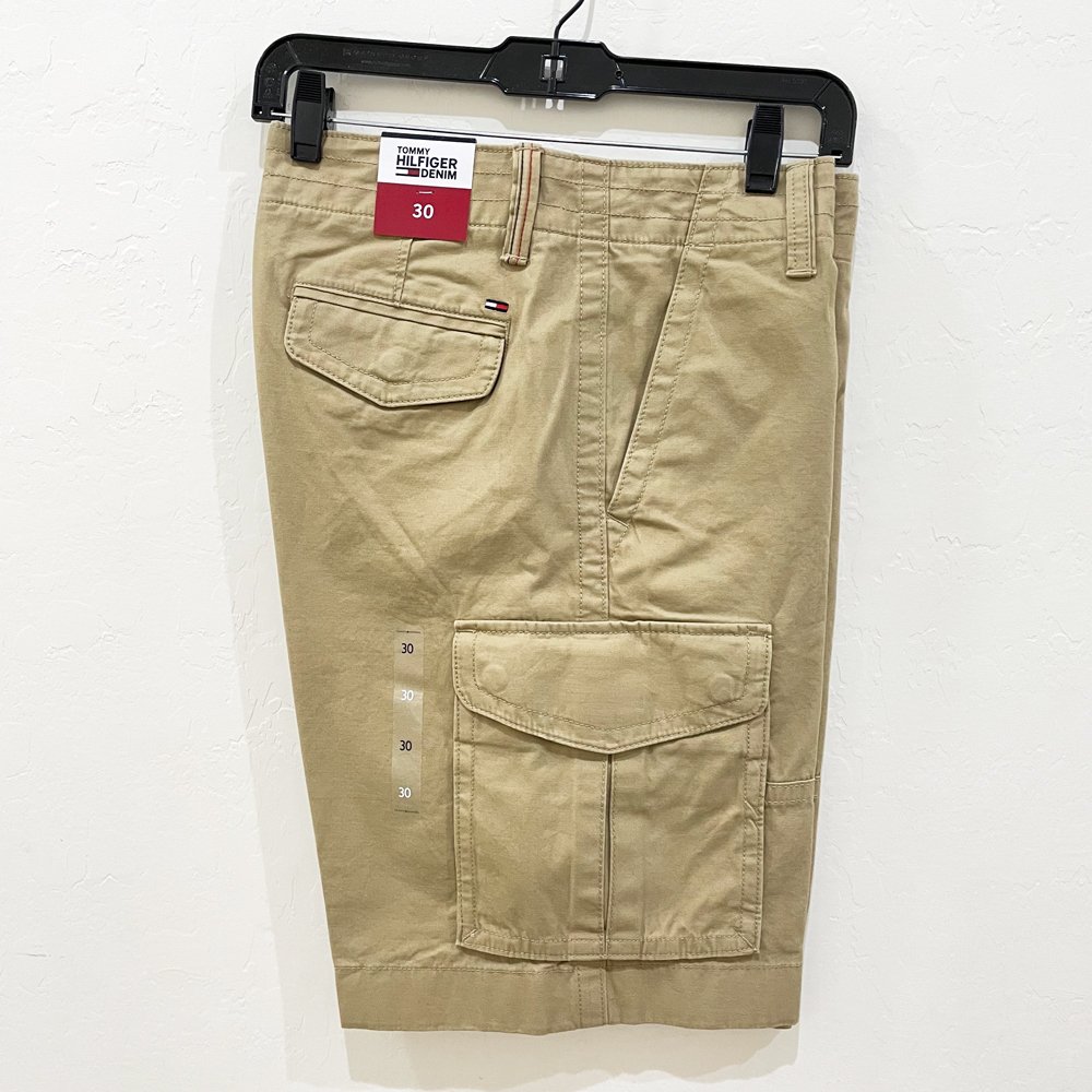 Quần Tommy Hilfiger Essential Solid Cargo Short - Tan, size 30