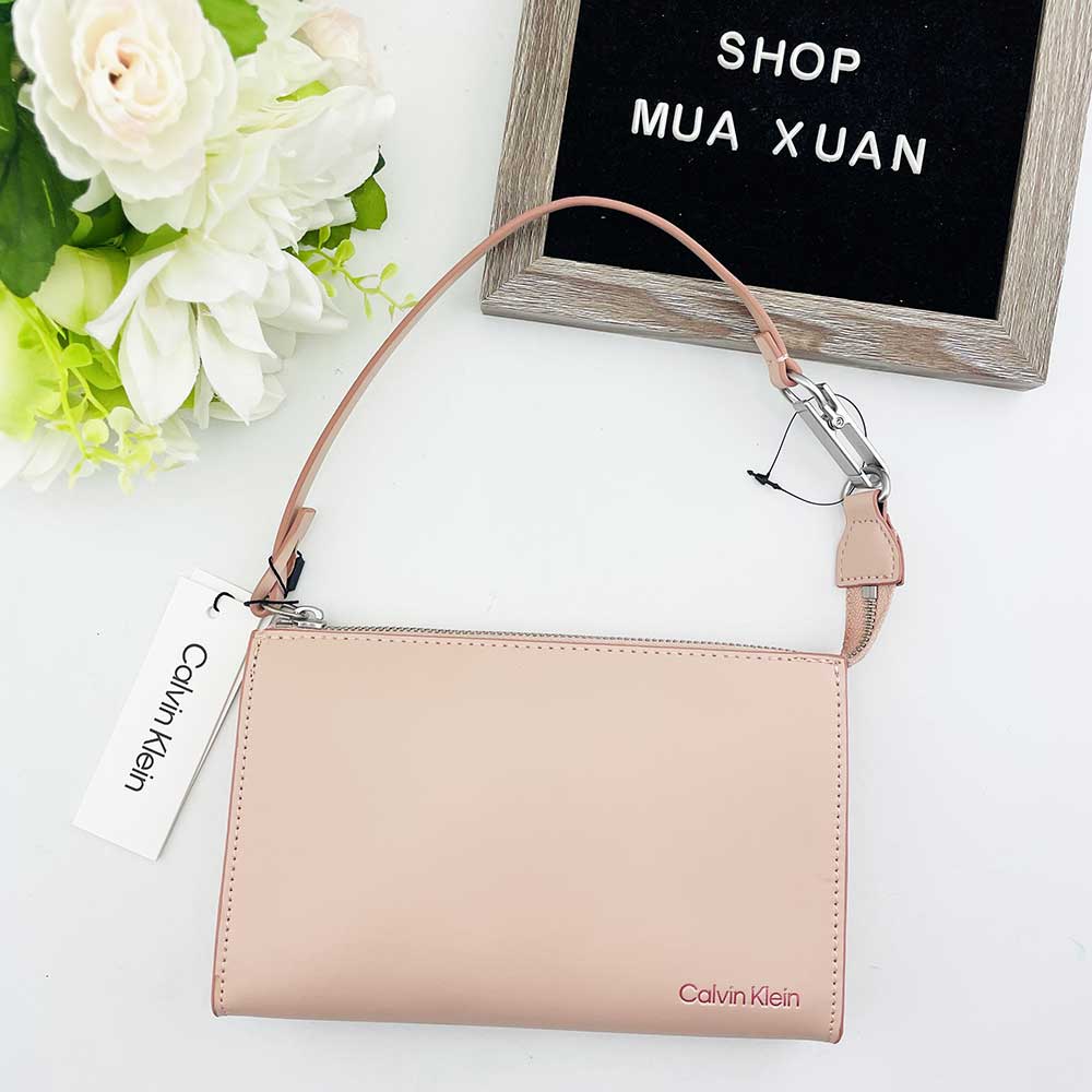 Túi Calvin Klein Embossed Logo Convertible Pouch, Pink