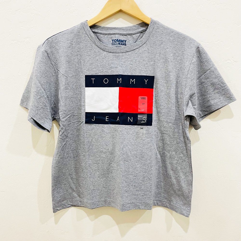 Áo Tommy Jeans Cropped Cotton Flag Logo - Grey, Size S