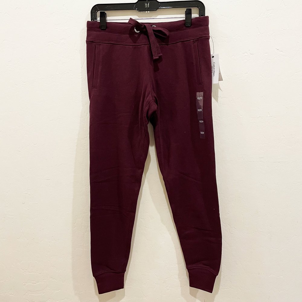 Quần Calvin Klein Women's Performance Embossed Joggers - Wine, Size M