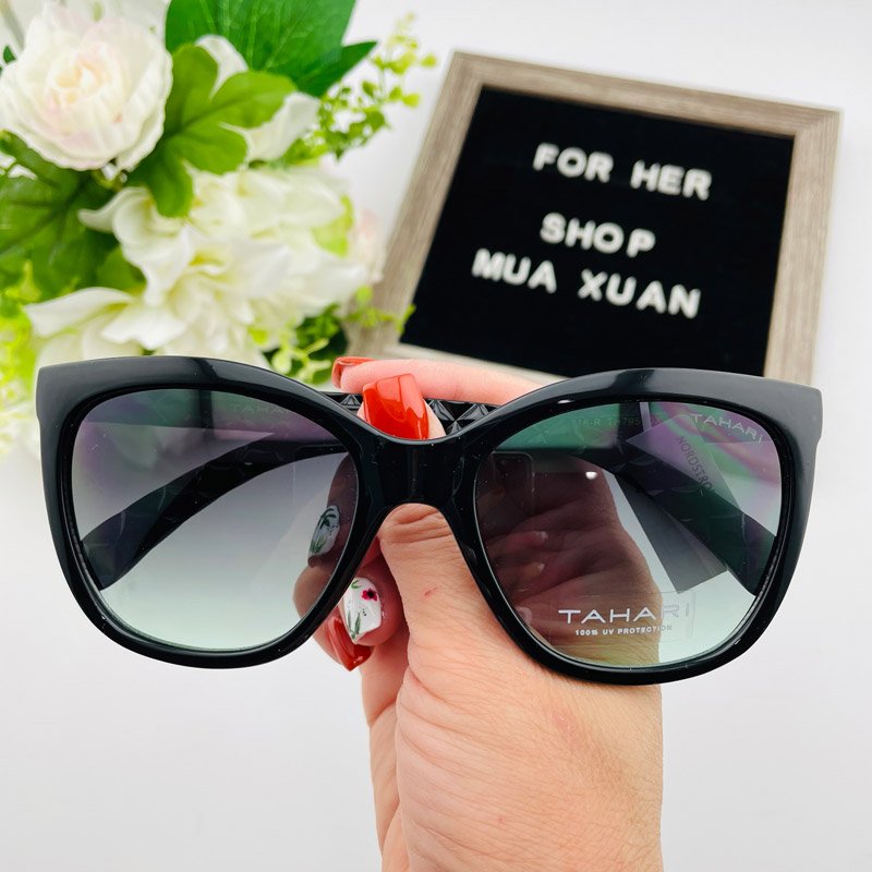 Kính mát Elie Tahari Rectangular - Black