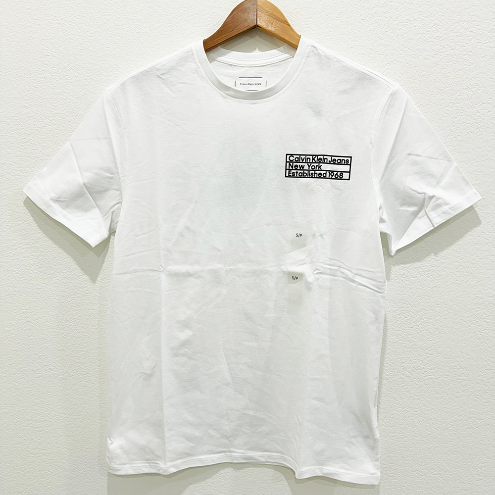 Áo Calvin Klein Graphic Logo - White, Size S