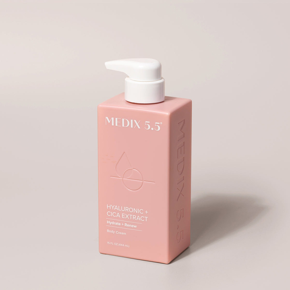 Kem dưỡng da Medix 5.5 Hyaluronic Acid + Cica Extract, 444ml.