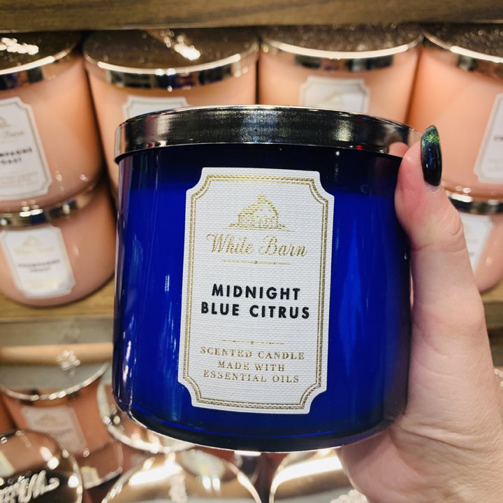 Nến thơm Bath & Body Works White Barn Midnight Blue Citrus, 411g Shop Mùa Xuân